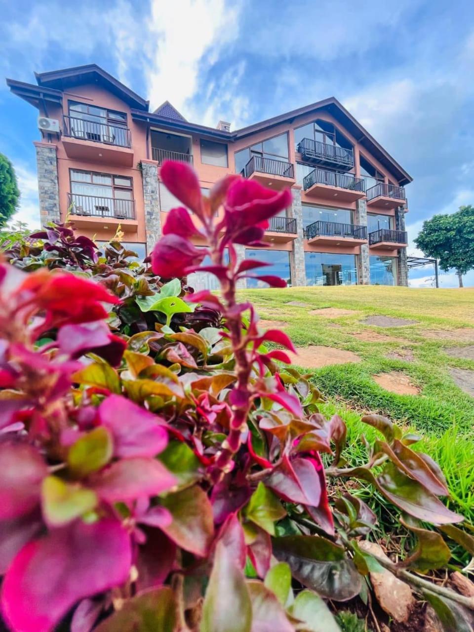 Marabedda Gardens Resort Rikillagaskada Exterior photo